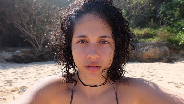 10 Potret Sitha Marino yang Kini Jadi Pacar Bastian Steel