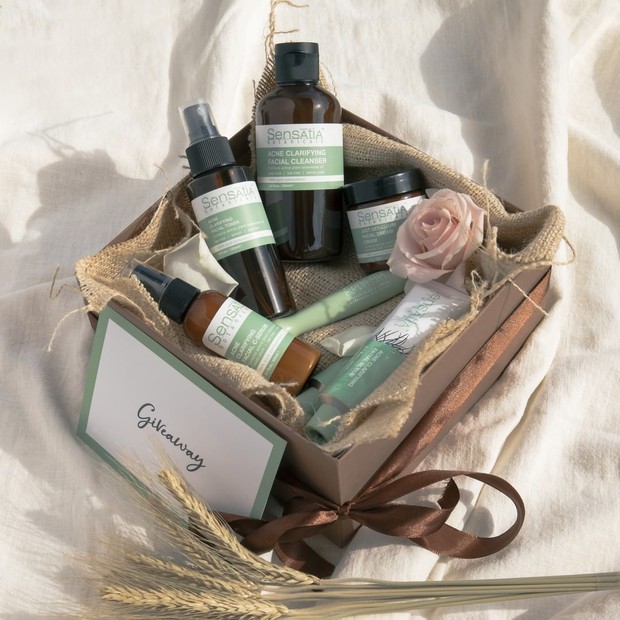 Sensatiabotanical/Instagram.com Skincare untuk kulit berjerawat