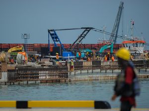 Jokowi Sebut Ada Pelabuhan Tak Punya Jalan Akses, di Mana? Jokowi Sebut Ada Pelabuhan Tak Punya Jalan Akses, di Mana?