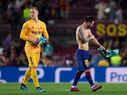 Ter Stegen: Semoga Messi Tak Pergi, Bisa Bahagia di Barcelona