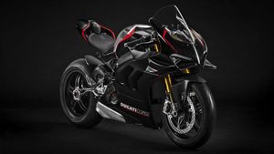 Tampilan Gahar Ducati Panigale V4 SP