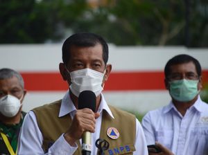 Sembuh dari Infeksi COVID-19, Doni Monardo Siap Donor Plasma Konvalesen Sembuh dari Infeksi COVID-19, Doni Monardo Siap Donor Plasma Konvalesen