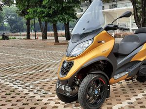 Siap-siap, Yang Punya Motor Matik Ini Wajib Bikin SIM C1!