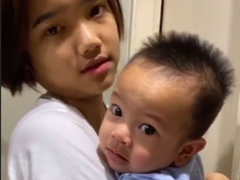 Tidur Tanpa Vanessa Angel, Mata Gala Sky Sedikit Sembab