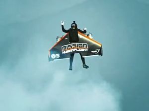 Tragis, Manusia Jet Vincent Reffet Tewas Saat Latihan