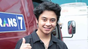Bastian Steel Kok Capek Banget?