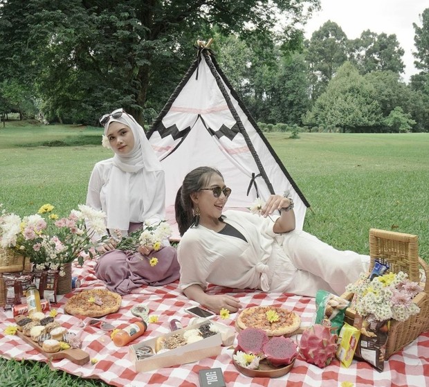 Lokasi tepat piknik ter hits di Jakarta dan sekitarnya