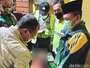 2 Bocah Bojonegoro Tewas Tersambar Petir Saat Berteduh di Gubuk Sawah 2 Bocah Bojonegoro Tewas Tersambar Petir Saat Berteduh di Gubuk Sawah