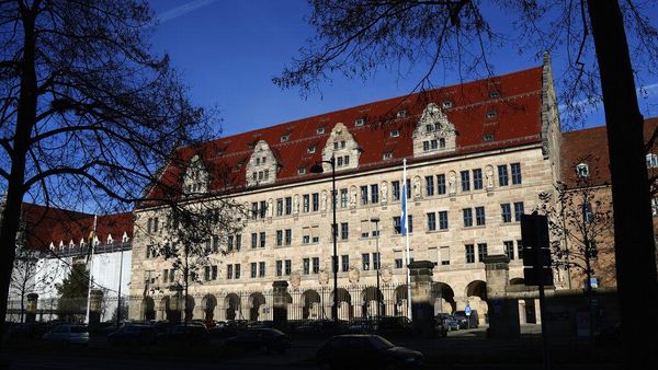 Mengenang 75 Tahun Bangunan Era Nazi di Jerman