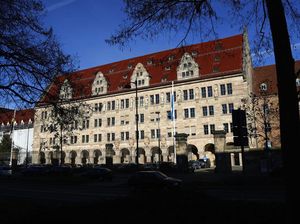 Mengenang 75 Tahun Bangunan Era Nazi di Jerman