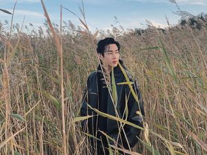 Mau Signed CD Album Terbaru Henry Lau? Cek di Sini!