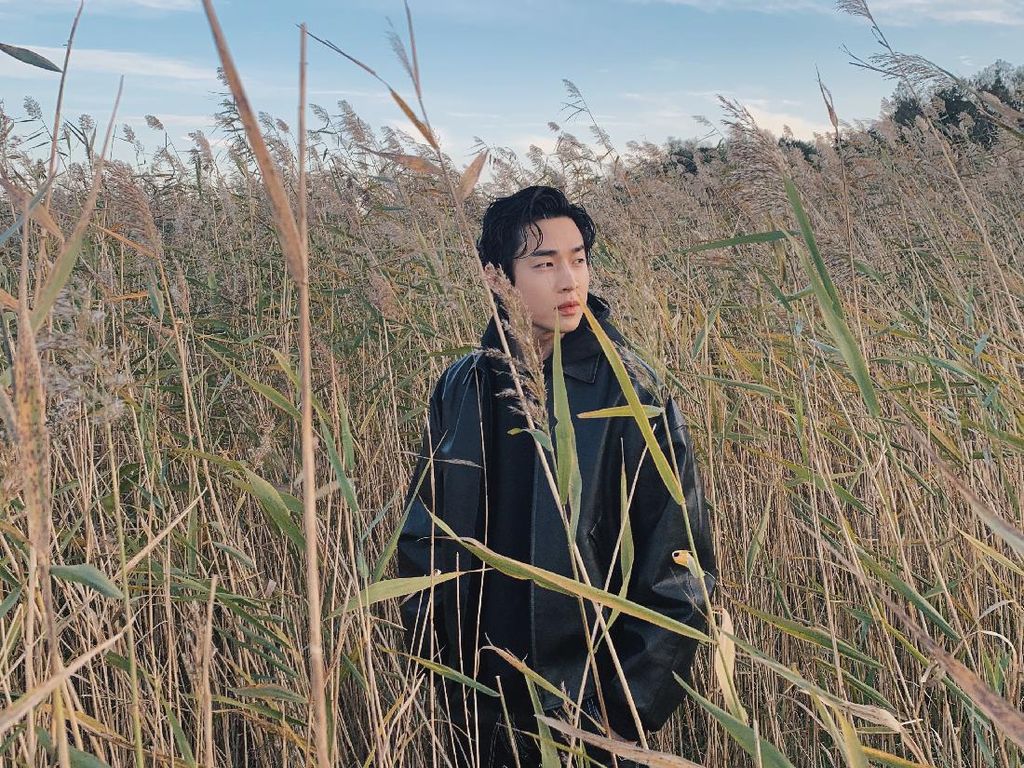 Mau Signed CD Album Terbaru Henry Lau? Cek di Sini! Mau Signed CD Album Terbaru Henry Lau? Cek di Sini!