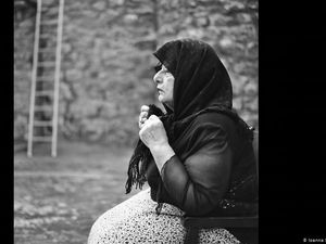 Mengenal Moirolog Perempuan yang Berkabung Secara Profesional di Yunani