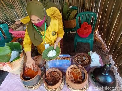 Foto: Pasar Ampiran Kudus yang Unik dan Jadul