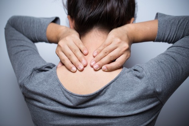 Ketika sinyal terganggu oleh kerusakan saraf, manusia akan merasa kedinginan.