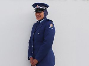 Cerita Zeena Ali yang Jadi Polisi Berhijab Pertama di Selandia Baru