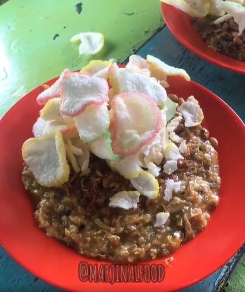 orang yang suka berkreasi menghasilkan santapan sarapan asing Teh Pakai Nasi Sampai Bubur Mie, Ini Kreasi Sarapan Abnormal