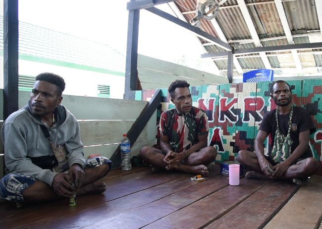 Listrik Tenaga Surya Beri Cahaya di Ujung Indonesia Listrik Tenaga Surya Beri Cahaya di Ujung Indonesia