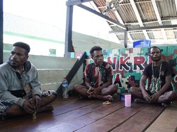 Listrik Tenaga Surya Beri Cahaya di Ujung Indonesia