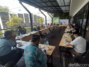 Revisi Undang-Undang Demi Optimalisasi Dana Haji
