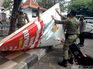Giliran Semarang yang Turunkan Baliho Habib Rizieq