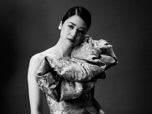 Profil Laura Basuki dan Deretan Film yang Dibintangi Profil Laura Basuki dan Deretan Film yang Dibintangi