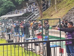Dor! Dor Dor! Marinir Gelar Lomba Menembak dengan Peserta Ratusan Orang