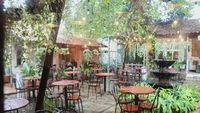 Bergaya Vintage Ol Pops Coffee Ini Bikin Betah Nongkrong