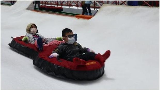 Trans Snow World