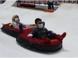 Buka Lagi Hari Ini! Trans Snow World Bintaro Bagikan Promo