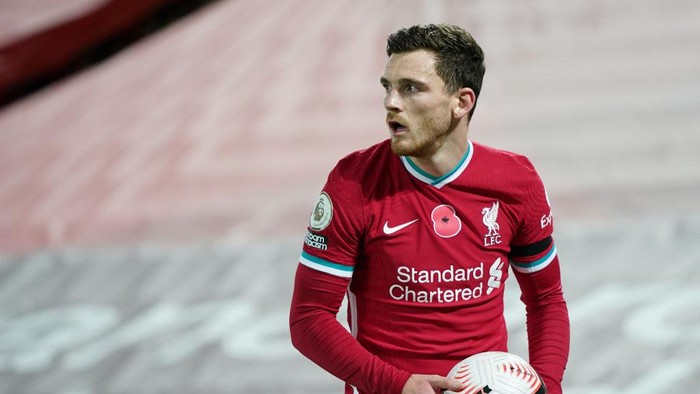 LIVERPOOL, ENGLAND - OCTOBER 31: Andrew Robertson of Liverpool in action during the Premier League match between Liverpool and West Ham United at Anfield on October 31, 2020 in Liverpool, England. Sporting stadiums around the UK remain under strict restrictions due to the Coronavirus Pandemic as Government social distancing laws prohibit fans inside venues resulting in games being played behind closed doors. (Photo by Jon Super - Pool/Getty Images)