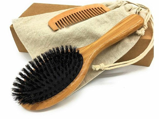 Bristle Brush/Foto: Pinterest tips membersihkan dan memilih sisir