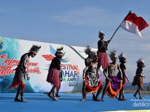 Ini Serunya Festival Bahari Raja Ampat Ini Serunya Festival Bahari Raja Ampat