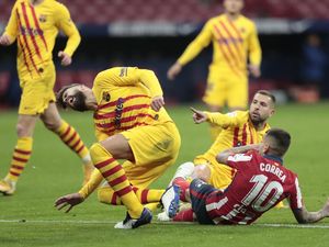 Gerard Pique Cedera, Ini 4 Jenis Cedera Lutut yang Umum Terjadi