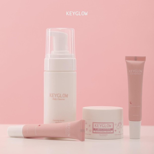 Keyglow rangkaian skincare besutan sarah kiehl/instagram.com/keyglowofficial