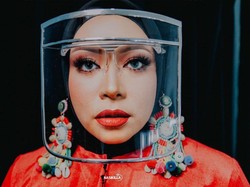 Apa Diet ala Melly Goeslaw yang Kini Sukses Pakai Baju Ukuran M?