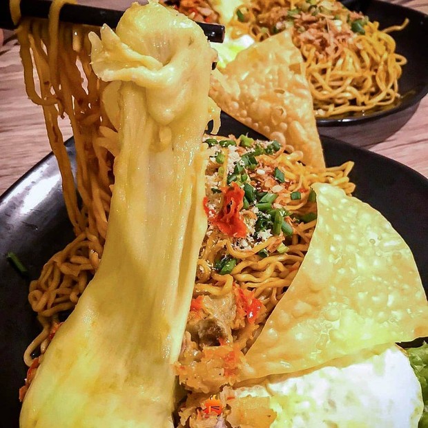 Mie bangcad menjadi bisnis kuliner sarah kiehl yang ditujukan untuk kaum millenial/instagram.com/miebangcad