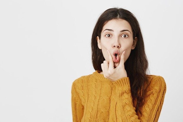 Smiling fish/freepik.com Smiling fish dapat membantu meniruskan pipi yang chubby/freepik.com