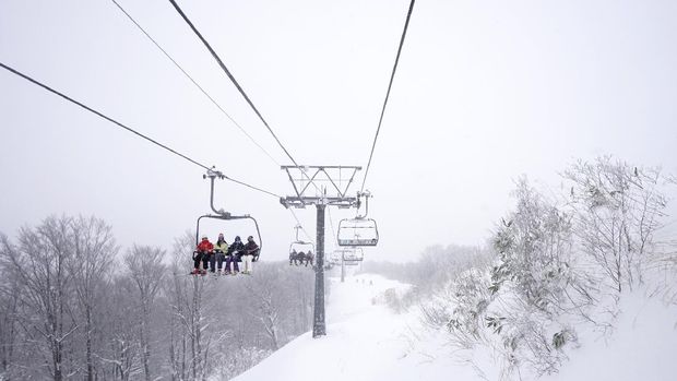 Gala Yuzawa,  Japan - December 14,2018 : Cable car Sky on Snow mountain