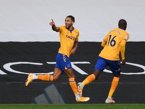 Calvert-Lewin Terus Haus Gol