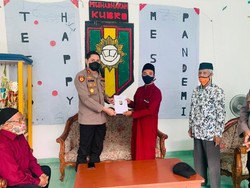 Ustaz di Bekasi Jadi Korban Begal, Polisi Belikan Motor Baru