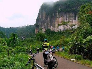 3 Lembah Cantik untuk Liburan Seru di Sumatera Barat