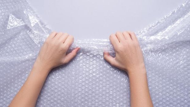 Bubble Wrap/Foto : freepik.com Karakter orang yang perlu mendengarkan musik untuk fokus bekerja