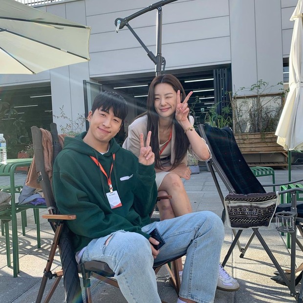 Foto: instagram.com/stephanielee199 Stephanie Lee sebagai Jung Sa Ha.