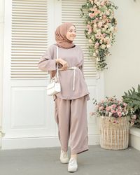 8 Ide Mix And Match Outfit Earth Tone Yang Stylish Ala Selebgram