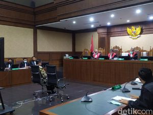 Eksepsi Irjen Napoleon Tak Diterima, Sidang Kasus Suap Lanjut Periksa Saksi Eksepsi Irjen Napoleon Tak Diterima, Sidang Kasus Suap Lanjut Periksa Saksi