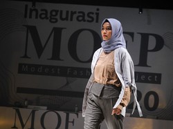 Tren Busana Muslim Dilirik Desainer Korea dan Jepang