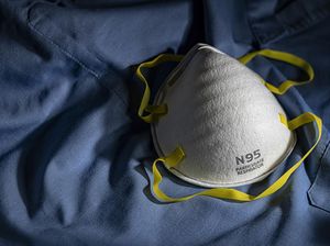 AS Bagi-bagi Masker N95 dan Alat Tes Antigen Gratis AS Bagi-bagi Masker N95 dan Alat Tes Antigen Gratis