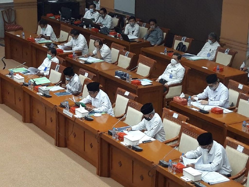Komisi VIII DPR Rapat Bareng Menag Bahas Alokasi Dana Haji 2020 yang Batal