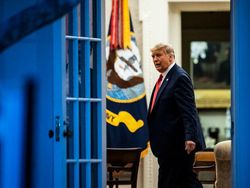 Trump Tak Keluar dari Gedung Putih Selama 14 Hari Terakhir, Kenapa?